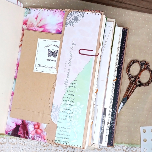 Love Of Butterflies 🦋 True Junk Journal | Repurposed Packaging ♻️ - Picture 12 of 16